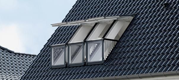 Dachfenster mit Klapp-Balkon